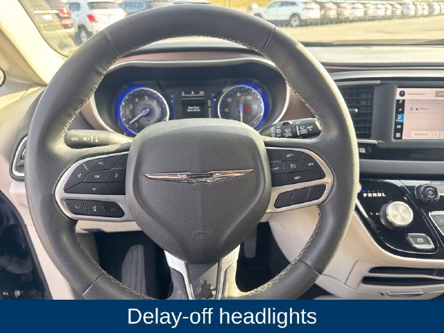 Used 2023 Chrysler Voyager LX FWD image 24