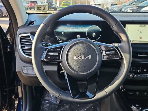 Used 2024 Kia Seltos S image 22