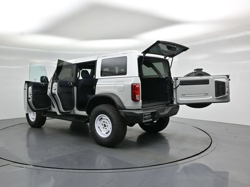 New 2026 Ford Bronco Heritage Edition AWD/4WD image 31