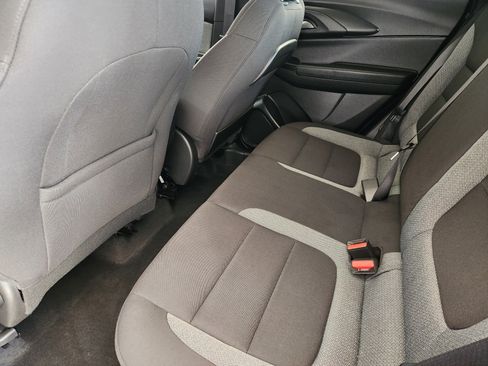 Used 2024 Chevrolet TrailBlazer LT FWD image 31