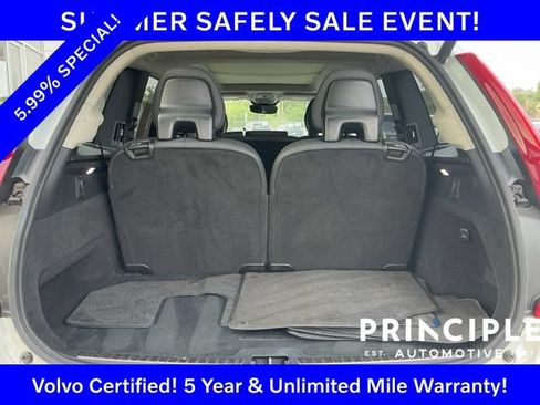 Certified 2024 Volvo XC90 B5 Plus AWD/4WD image 15