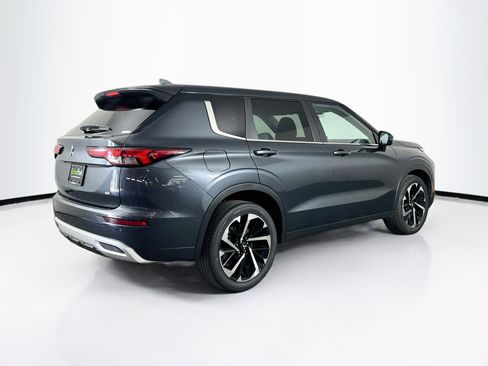 Used 2024 Mitsubishi Outlander SE FWD image 9