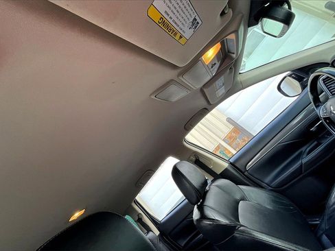 Used 2020 Mitsubishi Outlander SEL image 22