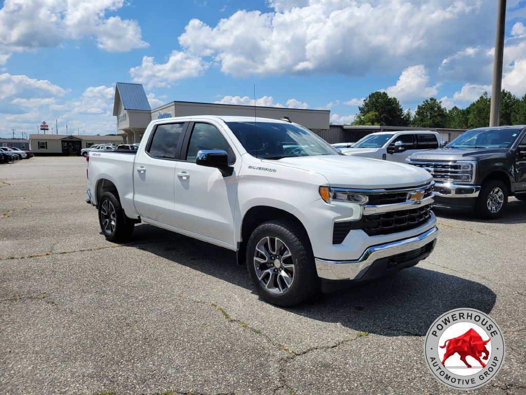 Used 2023 Chevrolet Silverado 1500 LT AWD/4WD image 9