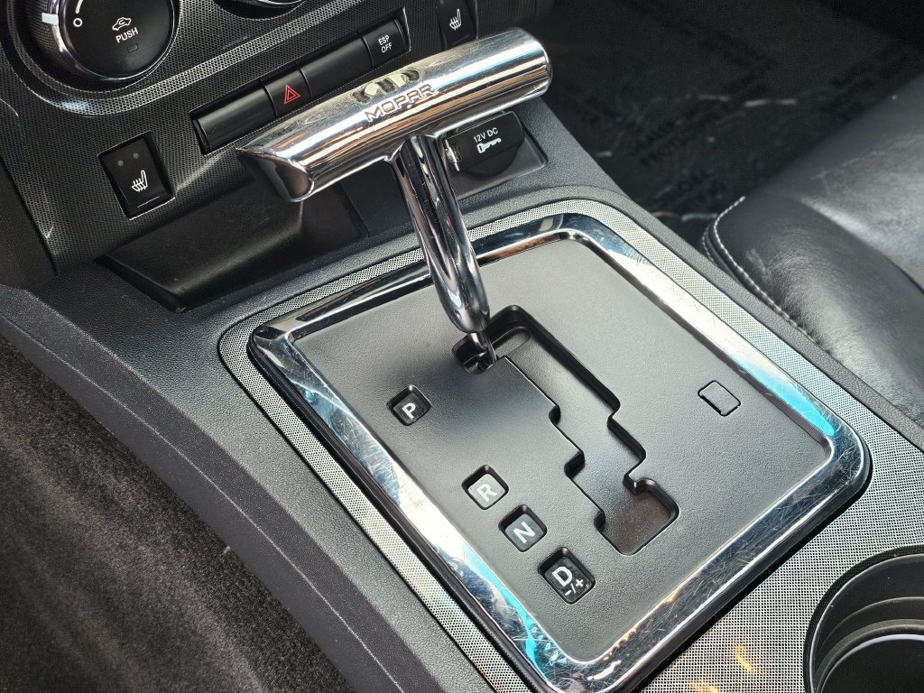 Used 2010 Dodge Challenger R/T RWD image 27