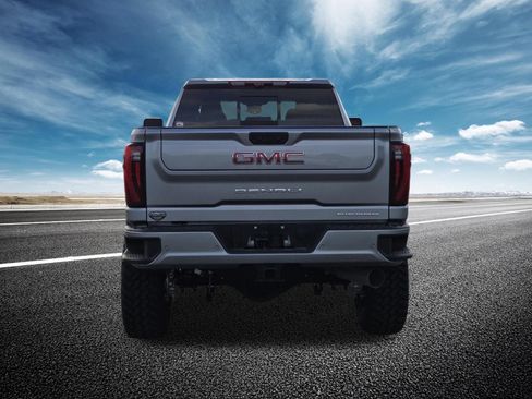 New 2026 GMC Sierra 2500 Denali w/ Denali Reserve Package AWD/4WD image 23