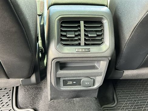 Used 2019 Volkswagen Tiguan SEL AWD/4WD image 26