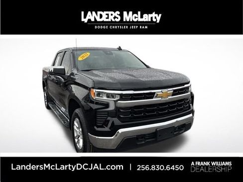 Used 2022 Chevrolet Silverado 1500 LT image 1