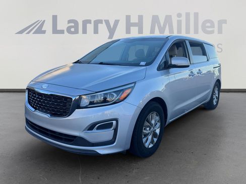 Used 2019 Kia Sedona L image 1