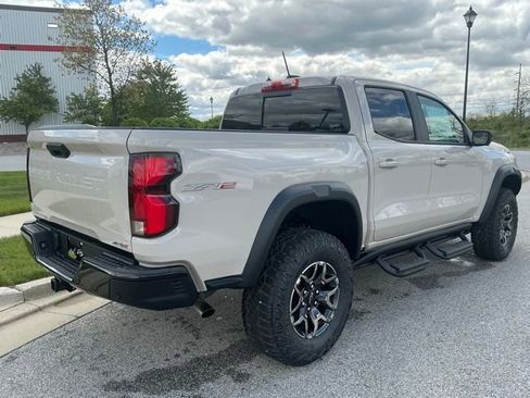 New 2026 Chevrolet Colorado ZR2 w/ Technology Package AWD/4WD image 5