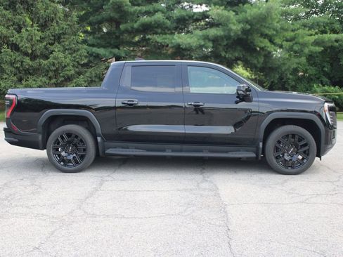 New 2026 GMC Sierra EV Elevation w/ LPO, Elevation Dark Package image 2