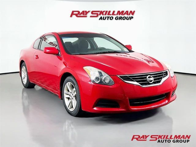 Used 2011 Nissan Altima 2.5 S FWD image 1