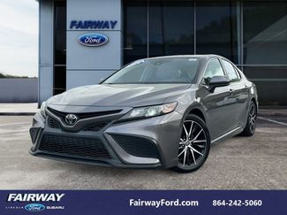 Used 2021 Toyota Camry SE video 1