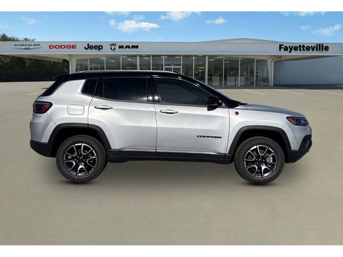 New 2026 Jeep Compass Trailhawk w/ Sun, Sound & Navigation Group image 2