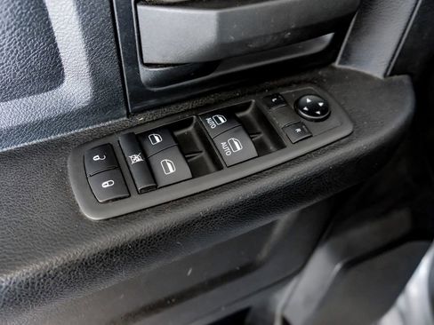 Used 2022 RAM 3500 Tradesman image 43