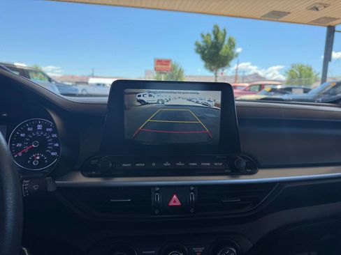 Used 2020 Kia Forte LXS image 13