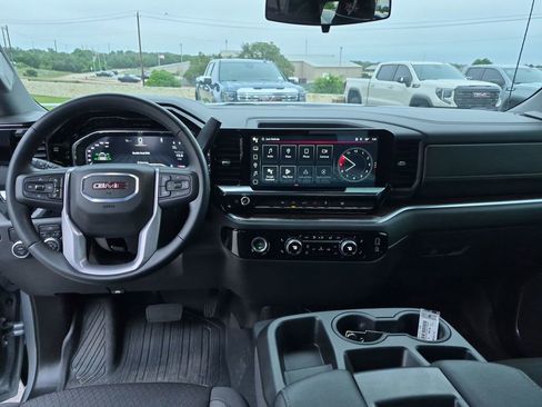 Used 2024 GMC Sierra 1500 Elevation RWD image 29