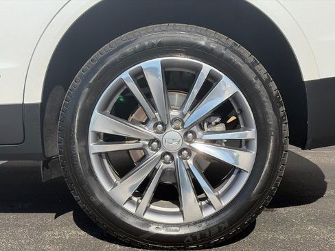 Used 2024 Cadillac XT5 Premium Luxury FWD image 6