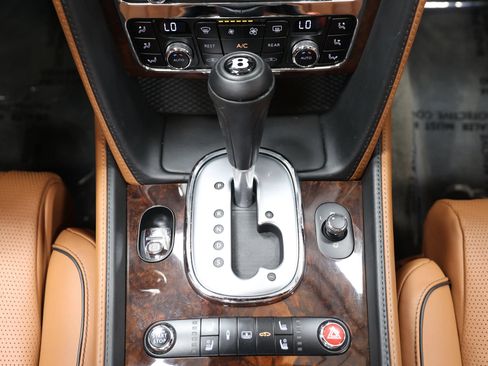 Used 2014 Bentley Flying Spur W12 AWD/4WD image 34