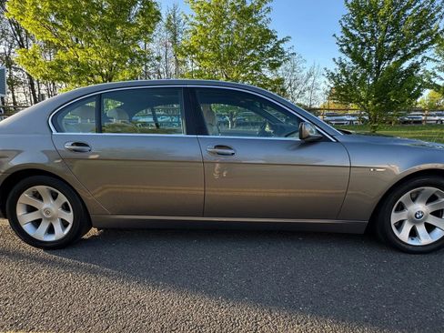Used 2006 BMW 750Li image 7
