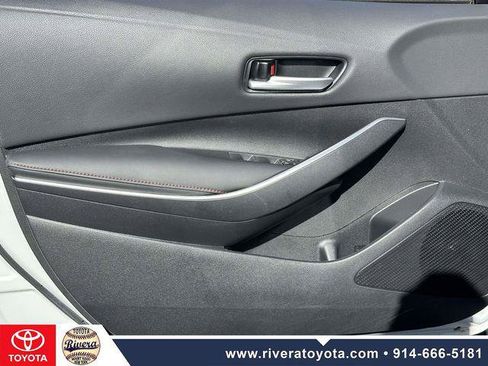 Certified 2023 Toyota Corolla SE w/ Carpet Mat Package (TMS) FWD image 18