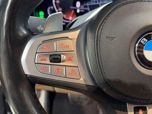 Used 2020 BMW 750i xDrive w/ Autobahn Package image 37