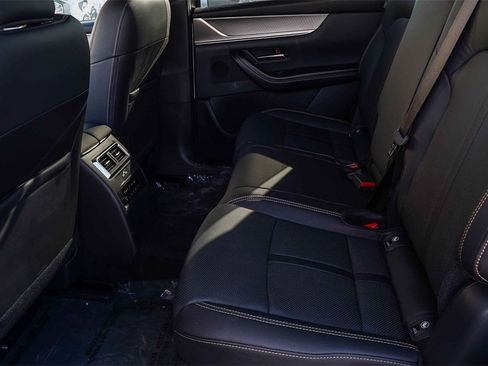 New 2025 MAZDA CX-70 Plug-In Hybrid w/ Premium Pkg image 21