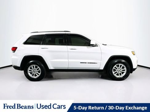 Used 2020 Jeep Grand Cherokee Laredo image 10
