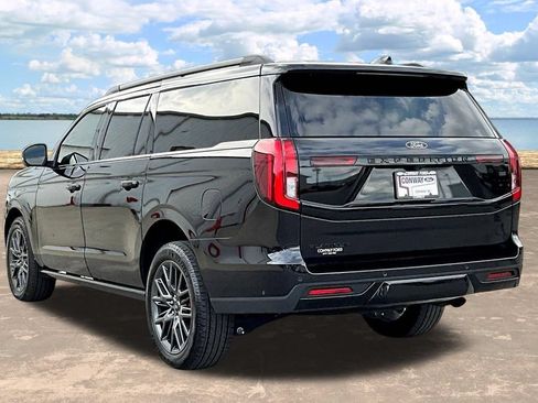 Certified 2025 Ford Expedition Max Platinum w/ Stealth Performance Package AWD/4WD image 5