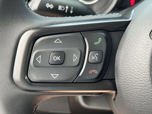 New 2025 Jeep Gladiator Sport image 27