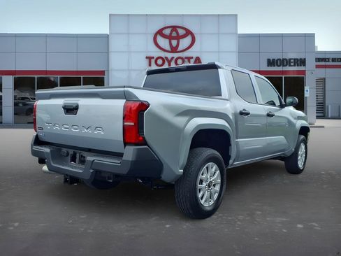 Certified 2025 Toyota Tacoma SR AWD/4WD image 7