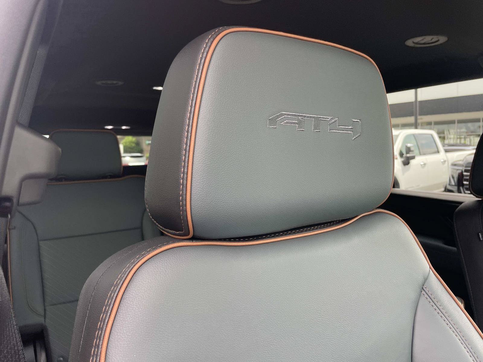 New 2026 GMC Yukon XL AT4 AWD/4WD image 29