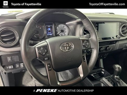 Used 2021 Toyota Tacoma TRD Sport w/ Technology Package AWD/4WD image 23