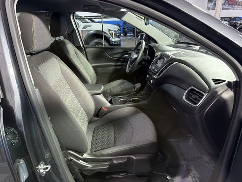 Used 2022 Chevrolet Equinox LT AWD/4WD image 27