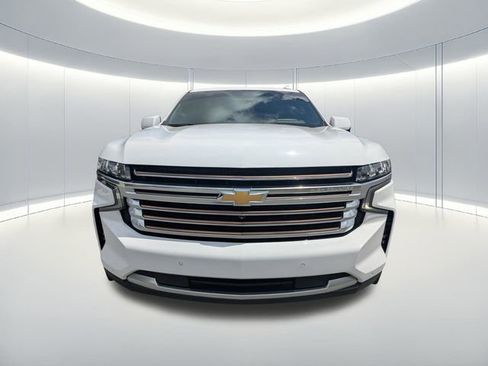 Used 2023 Chevrolet Tahoe High Country w/ Premium Package 2 AWD/4WD image 8