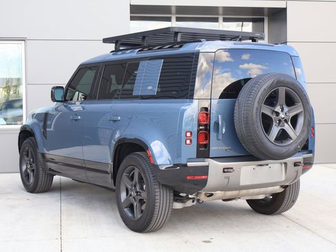 Certified 2022 Land Rover Defender 110 X-Dynamic SE AWD/4WD image 10