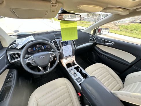 Used 2021 Ford Edge SEL w/ Convenience Package AWD/4WD image 20