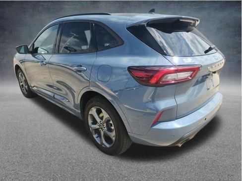 Used 2024 Ford Escape ST-Line w/ Tech Pack #1 FWD image 7