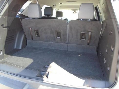 Used 2019 Chevrolet Traverse LT AWD/4WD image 26