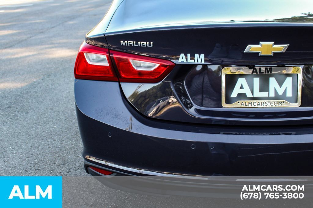 Used 2025 Chevrolet Malibu LT FWD image 12