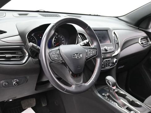 Used 2022 Chevrolet Equinox RS w/ LPO, Floor Liner Package FWD image 15