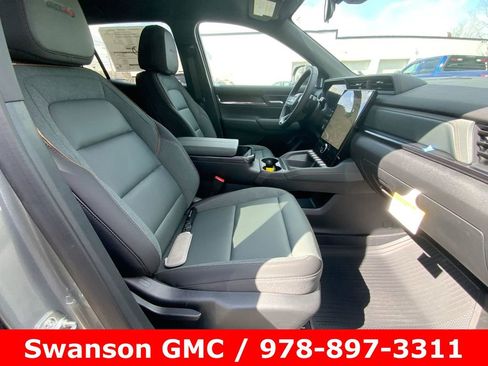 New 2026 GMC Terrain AT4 w/ LPO, Floor Liner Package AWD/4WD image 27
