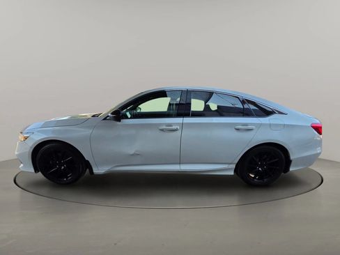 Used 2021 Honda Accord Sport image 2