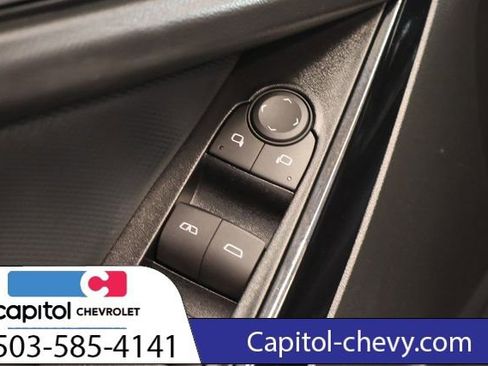 Used 2025 Chevrolet Equinox LT w/ Midnight Edition FWD image 11
