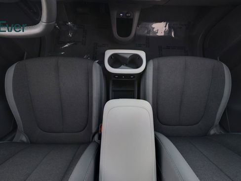 Used 2024 Hyundai Ioniq 5 SEL RWD image 27