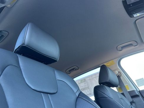 New 2026 Kia Sorento EX image 18