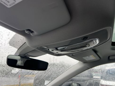 Used 2021 Audi Q5 Premium Plus w/ Premium Plus Package image 24