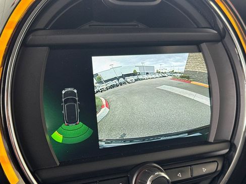 Used 2019 MINI Cooper 2-Door Hardtop image 19