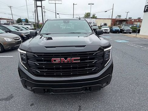 Used 2023 GMC Sierra 1500 Elevation AWD/4WD image 10