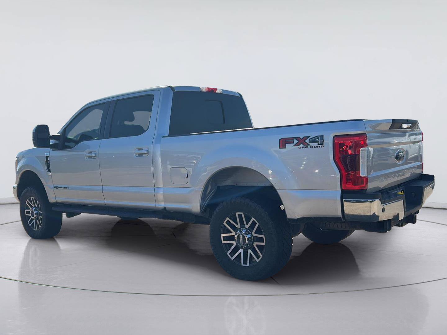 Used 2017 Ford F250 Lariat w/ Lariat Value Package AWD/4WD image 6